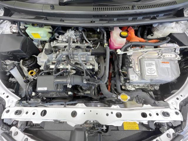 アクア Ｇ　禁煙車　純正ナビ　バックカメラ　ＬＥＤヘッド　スマートキー　ＥＴＣ　ドラレコ　オートエアコン　オートライト　純正１６インチアルミ　クルコン　電動格納ミラー　Ｂｌｕｅｔｏｏｔｈ再生　ＣＤ　ＤＶＤ再生（18枚目）