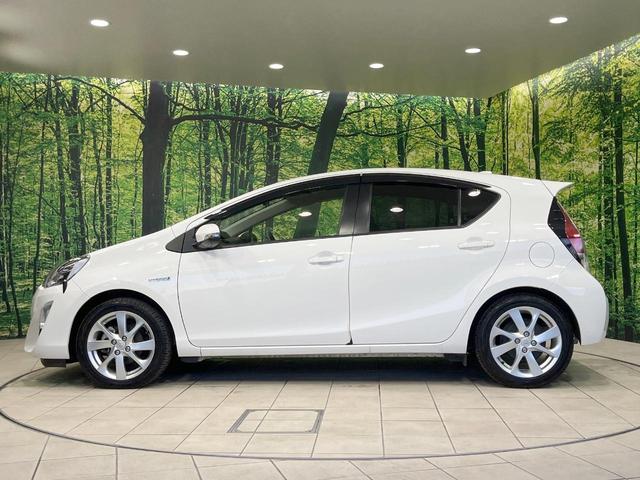 アクア Ｇ　禁煙車　純正ナビ　バックカメラ　ＬＥＤヘッド　スマートキー　ＥＴＣ　ドラレコ　オートエアコン　オートライト　純正１６インチアルミ　クルコン　電動格納ミラー　Ｂｌｕｅｔｏｏｔｈ再生　ＣＤ　ＤＶＤ再生（49枚目）