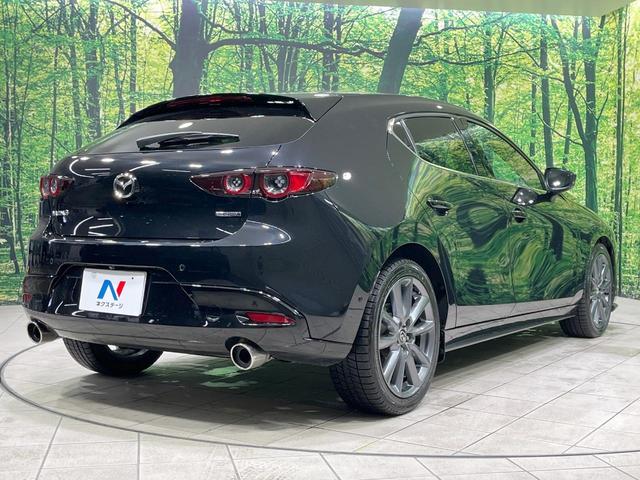 MAZDA3ファストバック 15S 禁煙車 純正8.8型ナビ 全周囲カメラ 衝突軽減装置 レーダークルーズ コーナーセンサー LEDヘッド ETC スマートキー ヘッドアップディスプレイ ブラインドスポットモニター(17枚目)