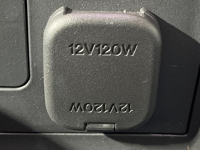 MAZDA3ファストバック 15S 禁煙車 純正8.8型ナビ 全周囲カメラ 衝突軽減装置 レーダークルーズ コーナーセンサー LEDヘッド ETC スマートキー ヘッドアップディスプレイ ブラインドスポットモニター(39枚目)