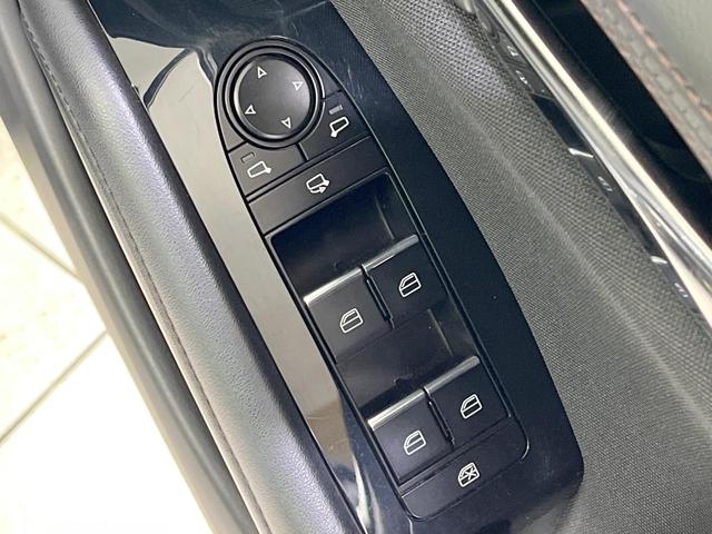 MAZDA3ファストバック 15S 禁煙車 純正8.8型ナビ 全周囲カメラ 衝突軽減装置 レーダークルーズ コーナーセンサー LEDヘッド ETC スマートキー ヘッドアップディスプレイ ブラインドスポットモニター(51枚目)