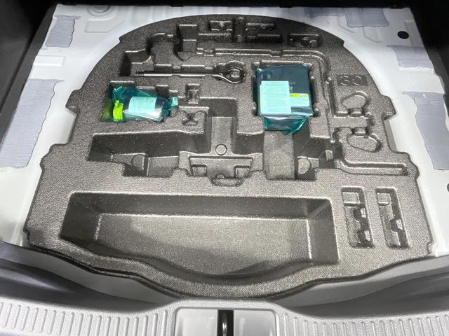 クラウンクロスオーバー Gアドバンスド・レザーパッケージ 禁煙車 4WD 純正12.3インチディスプレイオーディオ 衝突軽減装置 レーダークルーズ 全周囲カメラ シートベンチレーション 黒革シート 4眼ヘッドライト 純正21インチアルミ ETC2.0(58枚目)