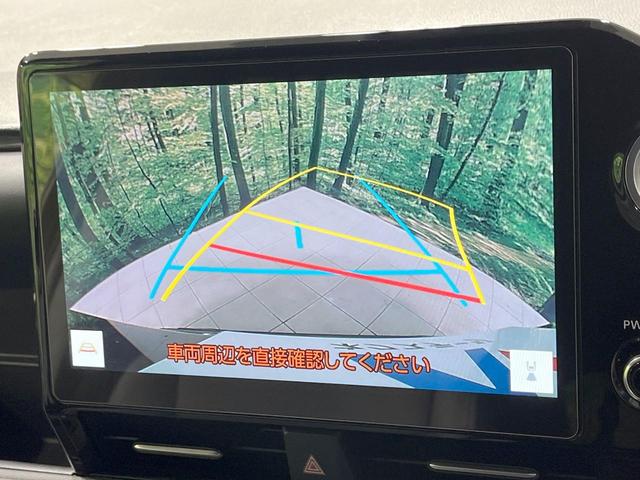 ヴォクシー Ｓ－Ｚ　禁煙車　モデリスタエアロ　純正１０．５型ディスプレイ　両側電動スライド　バックカメラ　レーダークルーズ　ハーフレザーシート　ドラレコ　ＥＴＣ　ＬＥＤヘッド　スマートキー　ＣＤ　ＤＶＤキッド（5枚目）