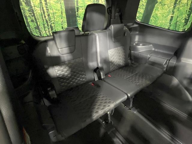 ヴォクシー Ｓ－Ｚ　禁煙車　モデリスタエアロ　純正１０．５型ディスプレイ　両側電動スライド　バックカメラ　レーダークルーズ　ハーフレザーシート　ドラレコ　ＥＴＣ　ＬＥＤヘッド　スマートキー　ＣＤ　ＤＶＤキッド（10枚目）