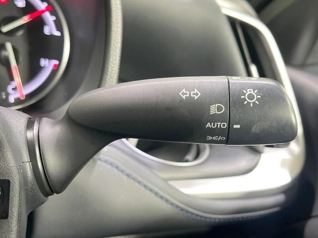 ヴォクシー Ｓ－Ｚ　禁煙車　モデリスタエアロ　純正１０．５型ディスプレイ　両側電動スライド　バックカメラ　レーダークルーズ　ハーフレザーシート　ドラレコ　ＥＴＣ　ＬＥＤヘッド　スマートキー　ＣＤ　ＤＶＤキッド（40枚目）