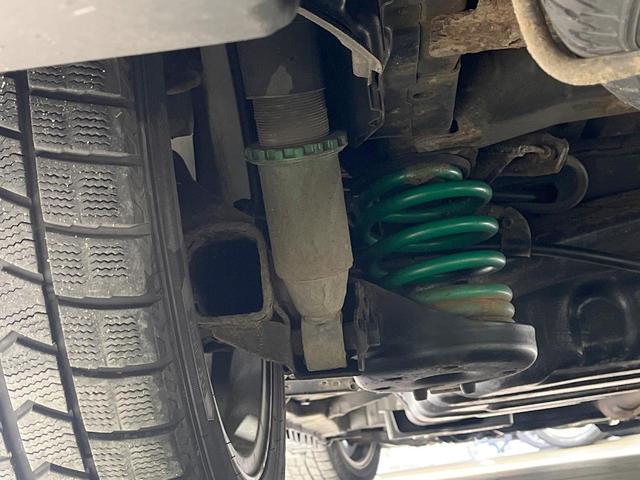 アルファード ２４０Ｓ　タイプゴールド　サンルーフ　１１型ディスプレイオーディオ　バックカメラ　両側電動ドア　寒冷地仕様　ハーフレザー　コーナーセンサー　ＥＴＣ　クルコン　ＨＩＤヘッド　オートライト　オートエアコン　純正１８インチＡＷ（22枚目）