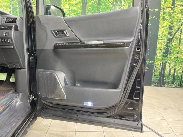 アルファード ２４０Ｓ　タイプゴールド　サンルーフ　１１型ディスプレイオーディオ　バックカメラ　両側電動ドア　寒冷地仕様　ハーフレザー　コーナーセンサー　ＥＴＣ　クルコン　ＨＩＤヘッド　オートライト　オートエアコン　純正１８インチＡＷ（46枚目）