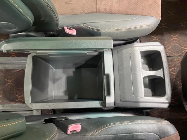 アルファード ２４０Ｓ　タイプゴールド　サンルーフ　１１型ディスプレイオーディオ　バックカメラ　両側電動ドア　寒冷地仕様　ハーフレザー　コーナーセンサー　ＥＴＣ　クルコン　ＨＩＤヘッド　オートライト　オートエアコン　純正１８インチＡＷ（51枚目）