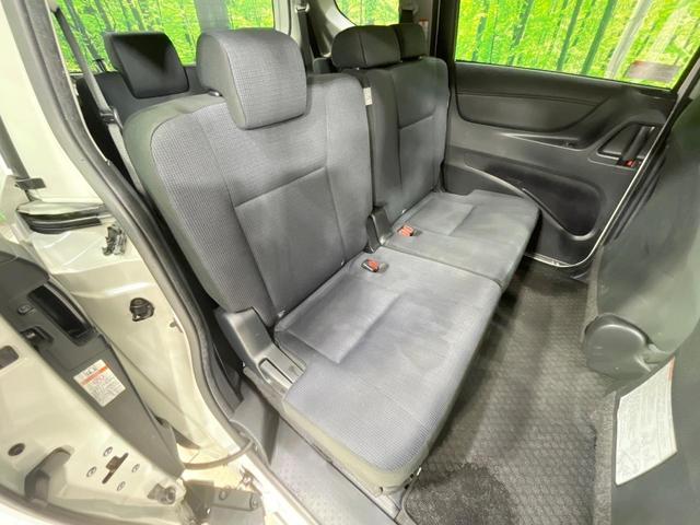 シエンタ Ｇ　禁煙車　純正エアロ　ＳＤナビ　両側電動スライド　バックカメラ　寒冷地仕様　衝突軽減装置　ドラレコ　コーナーセンサー　スマートキー　オートハイビーム　オートエアコン　Ｂｌｕｅｔｏｏｔｈ　フルセグ（9枚目）