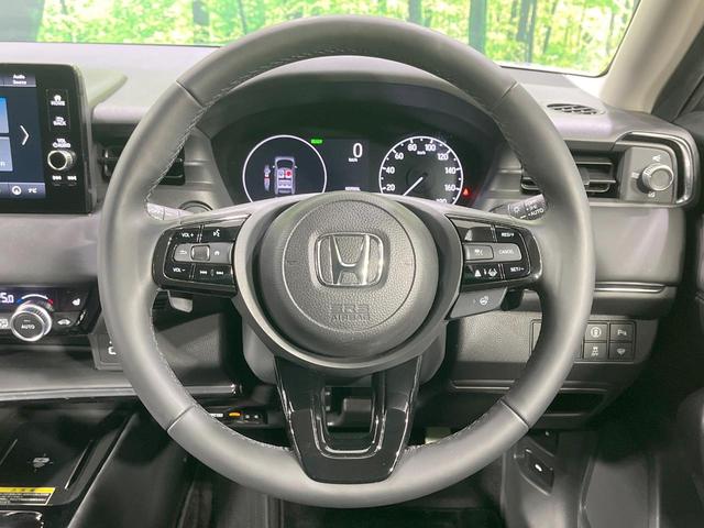 �y�����v�����X�e�A�����O�z�㎿�Ȋv���g�p���邱�ƂŁA��ɂ����������݂ƂĂ��^�]���₷���n���h���ł���