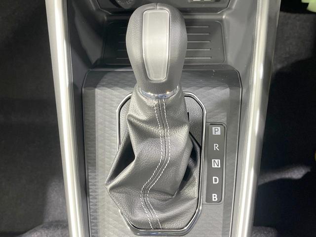 ライズ Ｚ　登録済未使用車　９型ディスプレイオーディオ　全周囲カメラ　衝突軽減装置　レーダークルーズ　シートヒーター　クリアランスソナー　ＬＥＤヘッド　オートハイビーム　車線逸脱防止　オートエアコン（24枚目）