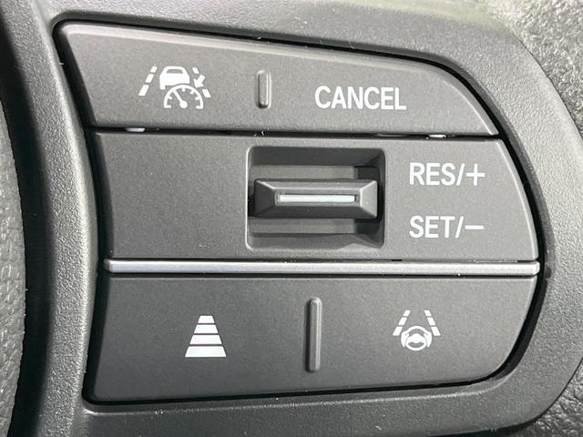 フリード エアー　４ＷＤ　登録済未使用車　衝突軽減装置　純正８型ディスプレイオーディオ　バックカメラ　両側電動スライド　レーダークルーズ　寒冷地仕様　ＬＥＤヘッド　前席シートヒーター　スマートキー　オートライト（7枚目）