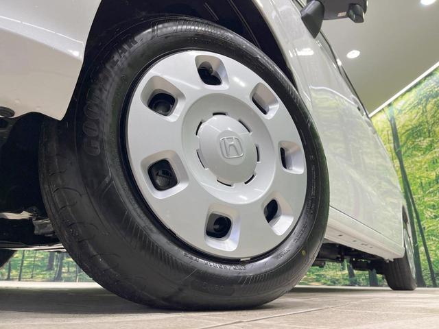 フリード エアー　４ＷＤ　登録済未使用車　衝突軽減装置　純正８型ディスプレイオーディオ　バックカメラ　両側電動スライド　レーダークルーズ　寒冷地仕様　ＬＥＤヘッド　前席シートヒーター　スマートキー　オートライト（14枚目）