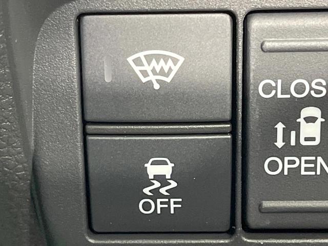 フリード エアー　４ＷＤ　登録済未使用車　衝突軽減装置　純正８型ディスプレイオーディオ　バックカメラ　両側電動スライド　レーダークルーズ　寒冷地仕様　ＬＥＤヘッド　前席シートヒーター　スマートキー　オートライト（30枚目）