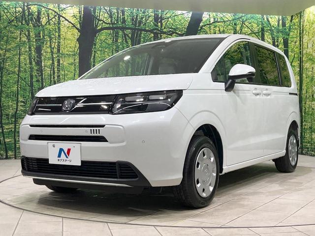 フリード エアー　４ＷＤ　登録済未使用車　衝突軽減装置　純正８型ディスプレイオーディオ　バックカメラ　両側電動スライド　レーダークルーズ　寒冷地仕様　ＬＥＤヘッド　前席シートヒーター　スマートキー　オートライト（44枚目）