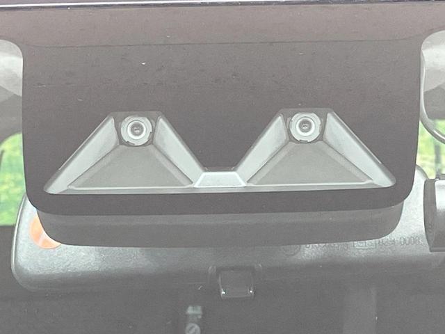 �y�X�}�[�g�A�V�X�g�z���s���ɑO���̎ԗ�����F�����A�Փ˂������Ȏ��͌x��ƃu���[�L�ŏՓˉ���Ɣ�Q�y�����A�V�X�g�B�����S�Ƀh���C�u�����y���݂��������܂��B