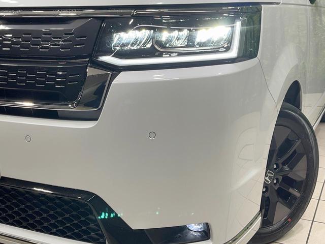 ステップワゴン スパーダ　登録済未使用車　衝突軽減装置　純正１１．４型ナビ　バックカメラ　両側電動スライド　レーダークルーズ　前席シートヒーター　スマートキー　パドルシフト　パワーバックドア　オートライト　オートエアコン（13枚目）