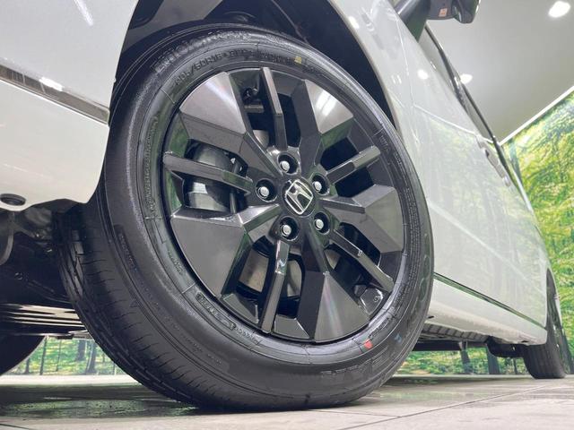 ステップワゴン スパーダ　登録済未使用車　衝突軽減装置　純正１１．４型ナビ　バックカメラ　両側電動スライド　レーダークルーズ　前席シートヒーター　スマートキー　パドルシフト　パワーバックドア　オートライト　オートエアコン（14枚目）