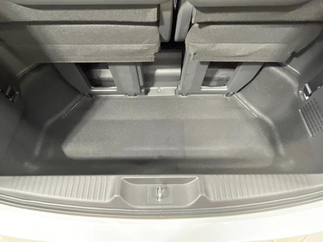 ステップワゴン スパーダ　登録済未使用車　衝突軽減装置　純正１１．４型ナビ　バックカメラ　両側電動スライド　レーダークルーズ　前席シートヒーター　スマートキー　パドルシフト　パワーバックドア　オートライト　オートエアコン（51枚目）