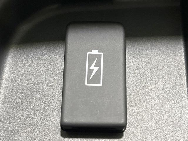 ステップワゴン スパーダ　登録済未使用車　衝突軽減装置　純正１１．４型ナビ　バックカメラ　両側電動スライド　レーダークルーズ　前席シートヒーター　スマートキー　パドルシフト　パワーバックドア　オートライト　オートエアコン（64枚目）