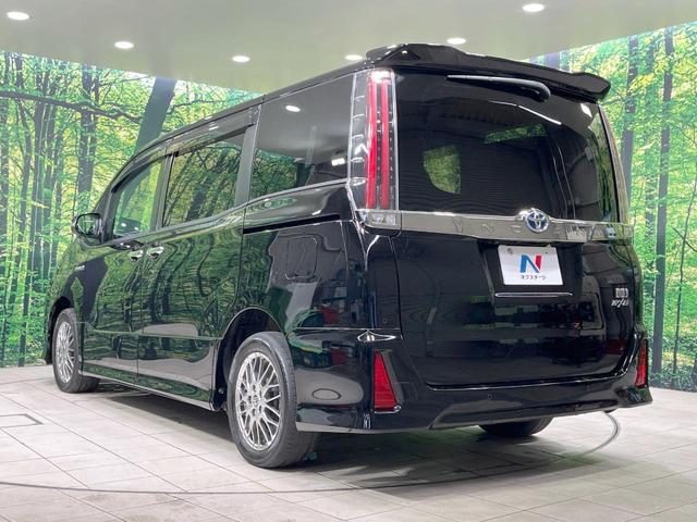 ノア ハイブリッドＳｉ　ダブルバイビーＩＩ　禁煙車　衝突軽減装置　後席モニター　ＢＩＧ－Ｘ９型ナビ　バックカメラ　両側電動スライド　ハーフレザーシート　前席シートヒーター　ＬＥＤヘッド　スマートキー　ドラレコ　ＥＴＣ　リアオートエアコン（62枚目）
