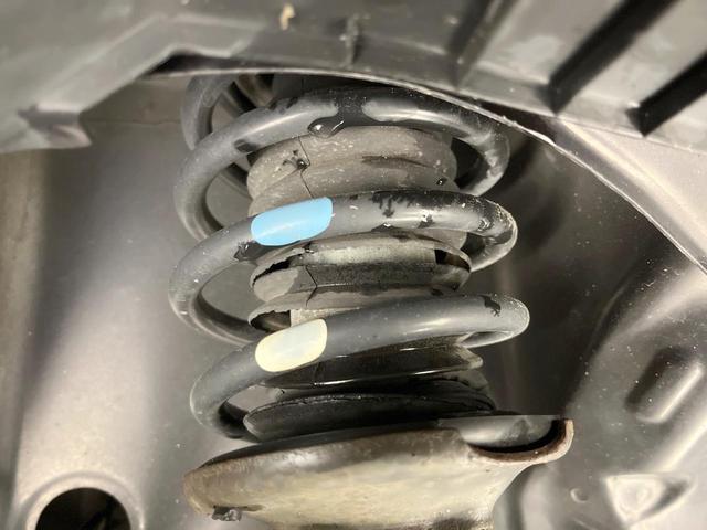 アルト Ｌ　禁煙車　シートヒーター　キーレス　アイドリングストップ　横滑り防止装置　ヘッドライトレベライザー　パワーステアリング　パワーウィンドウ（19枚目）