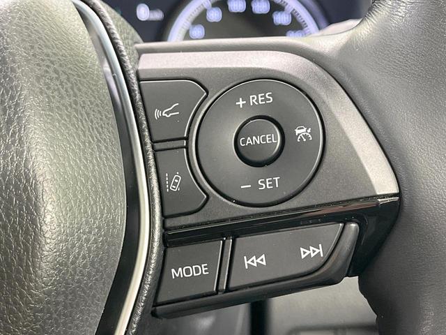 ハリアーハイブリッド Z レザーパッケージ 禁煙車 4WD 調光パノラマルーフ JBLサウンド付12.3型ナビ 衝突軽減装置 レーダークルーズ シートベンチレーション 全周囲カメラ ブラック革シート ブラインドスポットモニター LEDヘッド(7枚目)