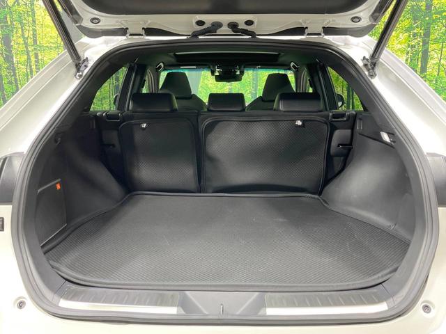 ハリアーハイブリッド Z レザーパッケージ 禁煙車 4WD 調光パノラマルーフ JBLサウンド付12.3型ナビ 衝突軽減装置 レーダークルーズ シートベンチレーション 全周囲カメラ ブラック革シート ブラインドスポットモニター LEDヘッド(60枚目)