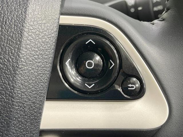 プリウス Ｓ　禁煙車　４ＷＤ　純正ナビ　バックカメラ　スマートキー　ＥＴＣ　ＬＥＤヘッド　オートライト　オートエアコン　純正１５インチＡＷ　Ｂｌｕｅｔｏｏｔｈ　革巻きステアリング　ステアリングスイッチ（32枚目）