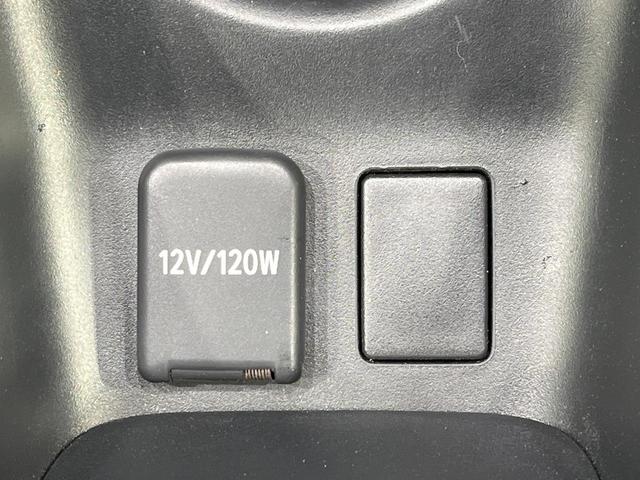 プリウス Ｓ　禁煙車　４ＷＤ　純正ナビ　バックカメラ　スマートキー　ＥＴＣ　ＬＥＤヘッド　オートライト　オートエアコン　純正１５インチＡＷ　Ｂｌｕｅｔｏｏｔｈ　革巻きステアリング　ステアリングスイッチ（37枚目）