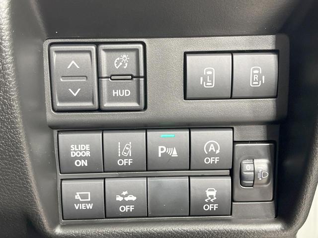 ソリオ ハイブリッドＭＺ　登録済未使用車　衝突軽減装置　純正９型ナビ　全周囲カメラ　レーダークルーズ　両側電動スライド　コーナーセンサー　ＬＥＤヘッド　ブラインドスポットモニター　ＣＤ　ＤＶＤ　シートヒーター（7枚目）