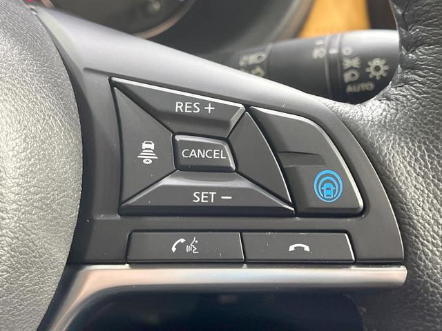 �y�v���p�C���b�g�z�������H�ł̒��������s���y�ɁI�I�a�؎��Ə��񑖍s�̃V�[���ŁA�A�N�Z���E�u���[�L�E�X�e�A�����O�������Ő��䂵�A�������^�]�̕��S���y�����Ă���܂���