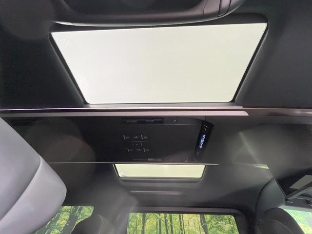 アルファードハイブリッド Z 禁煙車 衝突軽減装置 左右独立ムーンルーフ 後席モニター 純正14型ナビ 全周囲カメラ 両側電動スライド パドルシフト デジタルインナーミラー ブラインドスポットモニター AC100V ETC(3枚目)