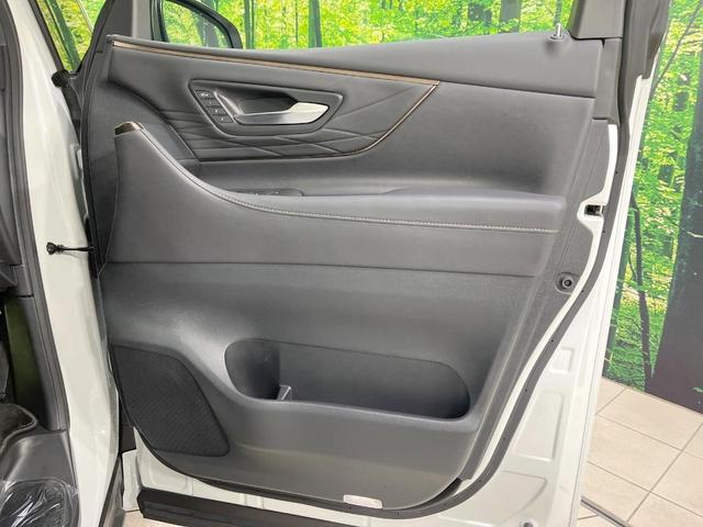 アルファードハイブリッド Z 禁煙車 衝突軽減装置 左右独立ムーンルーフ 後席モニター 純正14型ナビ 全周囲カメラ 両側電動スライド パドルシフト デジタルインナーミラー ブラインドスポットモニター AC100V ETC(57枚目)