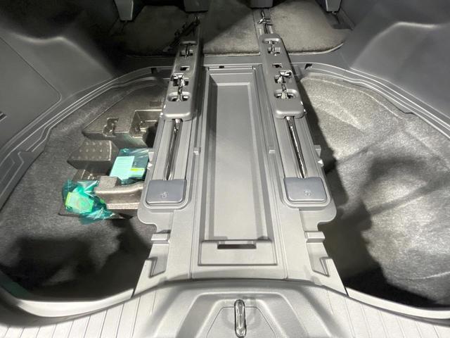 アルファードハイブリッド Z 禁煙車 衝突軽減装置 左右独立ムーンルーフ 後席モニター 純正14型ナビ 全周囲カメラ 両側電動スライド パドルシフト デジタルインナーミラー ブラインドスポットモニター AC100V ETC(61枚目)