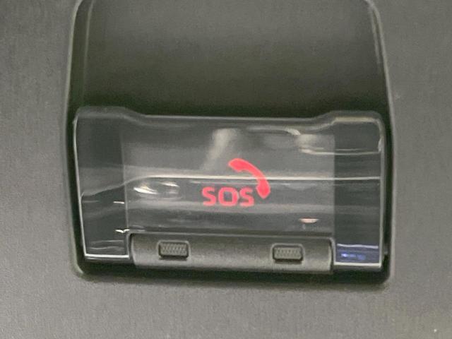 カローラクロス ハイブリッド　Ｇ　４ＷＤ　禁煙車　衝突軽減装置　純正ディスプレイオーディオ　バックカメラ　レーダークルーズ　ＥＴＣ　ＬＥＤヘッド　スマートキー　ドラレコ　ブラインドスポットモニター　オートエアコン　オートライト（32枚目）