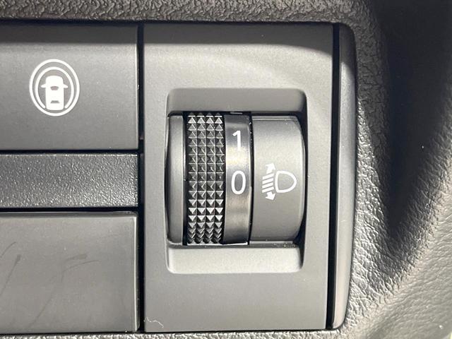 デイズ Ｘ　禁煙車　衝突軽減装置　スマートキー　ドラレコ　コーナーセンサー　オートライト　オートエアコン　アイドリングストップ　純正１４インチアルミ　プライバシーガラス　ヘッドライトレベライザー（29枚目）