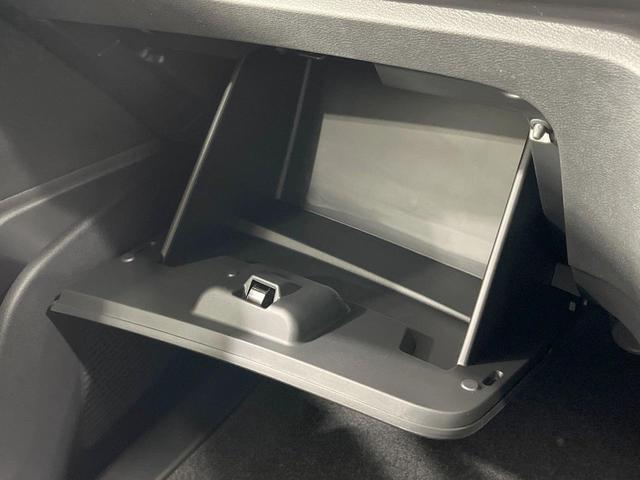 セレナ ハイウェイスターＶ　登録済未使用車　衝突軽減装置　純正１２．３型ナビ　全周囲カメラ　プロパイロット　両側電動スライド　ＬＥＤヘッド　ＥＴＣ　ブラインドスポットモニター　デジタルインナーミラー　スマートキー（56枚目）