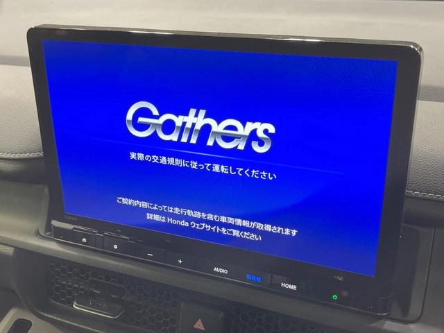 ステップワゴン スパーダ　登録済未使用車　４ＷＤ　衝突軽減装置　純正１１．４型ナビ　バックカメラ　レーダークルーズ　両側電動スライド　スマートキー　ブラインドスポットモニター　パワーバックドア　パドルシフト（3枚目）