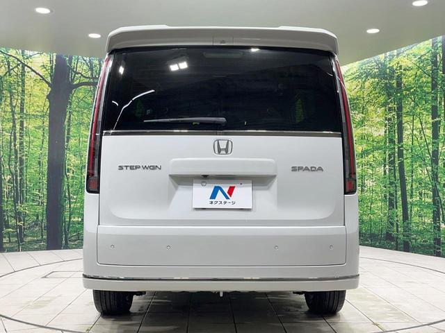 ステップワゴン スパーダ　登録済未使用車　４ＷＤ　衝突軽減装置　純正１１．４型ナビ　バックカメラ　レーダークルーズ　両側電動スライド　スマートキー　ブラインドスポットモニター　パワーバックドア　パドルシフト（16枚目）
