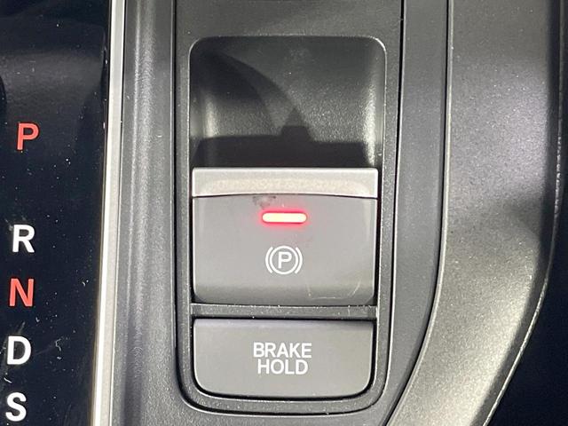 ステップワゴン スパーダ　登録済未使用車　４ＷＤ　衝突軽減装置　純正１１．４型ナビ　バックカメラ　レーダークルーズ　両側電動スライド　スマートキー　ブラインドスポットモニター　パワーバックドア　パドルシフト（25枚目）