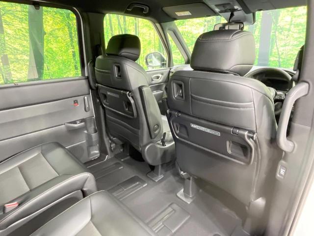 ステップワゴン スパーダ　登録済未使用車　４ＷＤ　衝突軽減装置　純正１１．４型ナビ　バックカメラ　レーダークルーズ　両側電動スライド　スマートキー　ブラインドスポットモニター　パワーバックドア　パドルシフト（48枚目）