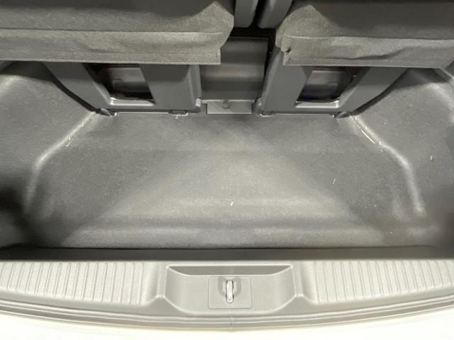 ステップワゴン スパーダ　登録済未使用車　４ＷＤ　衝突軽減装置　純正１１．４型ナビ　バックカメラ　レーダークルーズ　両側電動スライド　スマートキー　ブラインドスポットモニター　パワーバックドア　パドルシフト（52枚目）