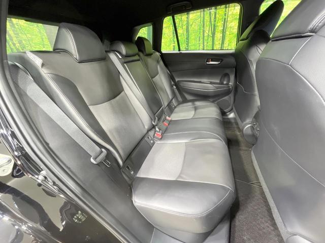 カローラクロス ハイブリッド　Ｚ　禁煙車　衝突軽減装置　純正１０．５型ディスプレイオーディオ　バックカメラ　レーダークルーズ　パワーバックドア　前席シートヒーター　ＬＥＤヘッド　スマートキー　オートハイビーム　パワーシート　ＥＴＣ（9枚目）