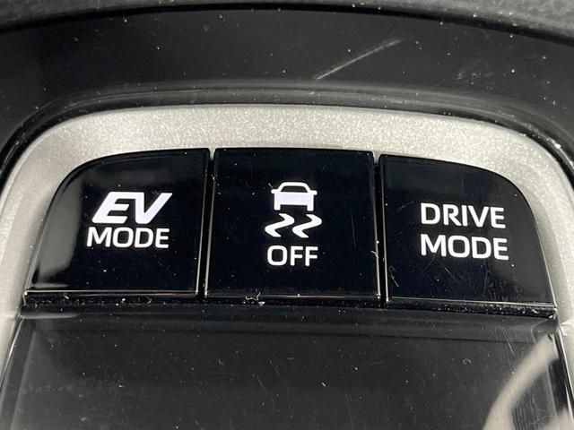 カローラクロス ハイブリッド　Ｚ　禁煙車　衝突軽減装置　純正１０．５型ディスプレイオーディオ　バックカメラ　レーダークルーズ　パワーバックドア　前席シートヒーター　ＬＥＤヘッド　スマートキー　オートハイビーム　パワーシート　ＥＴＣ（25枚目）