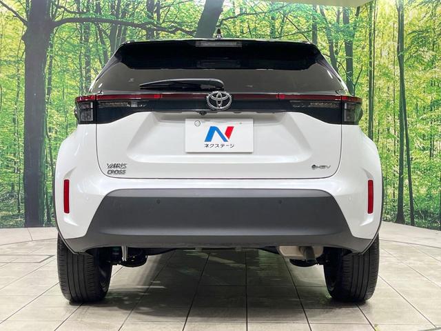 ヤリスクロス ハイブリッドＺ　禁煙車　衝突軽減装置　純正ディスプレイオーディオ　全周囲カメラ　レーダークルーズ　前席シートヒーター　パワーシート　ＬＥＤヘッド　ブラインドスポットモニター　スマートキー　ＥＴＣ　ドラレコ（15枚目）