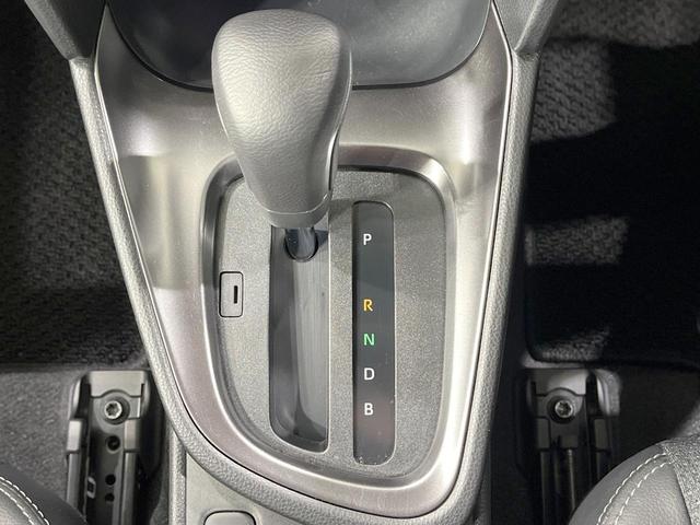 ヤリスクロス ハイブリッドＺ　禁煙車　衝突軽減装置　純正ディスプレイオーディオ　全周囲カメラ　レーダークルーズ　前席シートヒーター　パワーシート　ＬＥＤヘッド　ブラインドスポットモニター　スマートキー　ＥＴＣ　ドラレコ（24枚目）