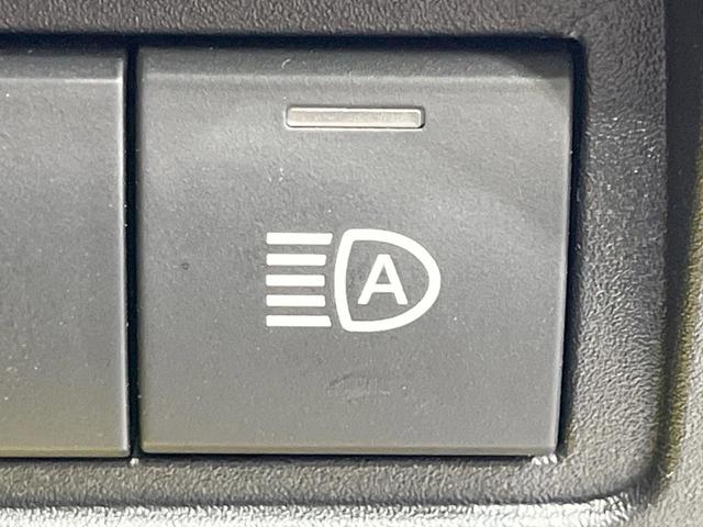 ヤリスクロス ハイブリッドＺ　禁煙車　衝突軽減装置　純正ディスプレイオーディオ　全周囲カメラ　レーダークルーズ　前席シートヒーター　パワーシート　ＬＥＤヘッド　ブラインドスポットモニター　スマートキー　ＥＴＣ　ドラレコ（39枚目）