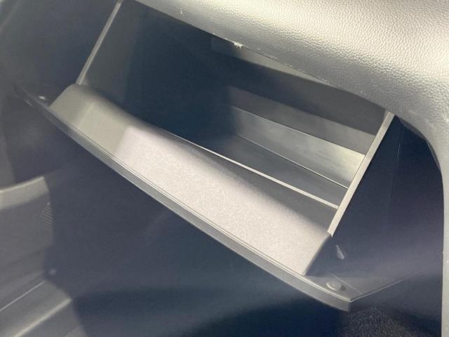 ヤリスクロス ハイブリッドＺ　禁煙車　衝突軽減装置　純正ディスプレイオーディオ　全周囲カメラ　レーダークルーズ　前席シートヒーター　パワーシート　ＬＥＤヘッド　ブラインドスポットモニター　スマートキー　ＥＴＣ　ドラレコ（47枚目）