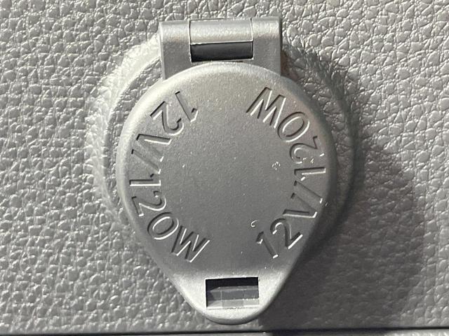 ヤリスクロス ハイブリッドＺ　禁煙車　衝突軽減装置　純正ディスプレイオーディオ　全周囲カメラ　レーダークルーズ　前席シートヒーター　パワーシート　ＬＥＤヘッド　ブラインドスポットモニター　スマートキー　ＥＴＣ　ドラレコ（64枚目）